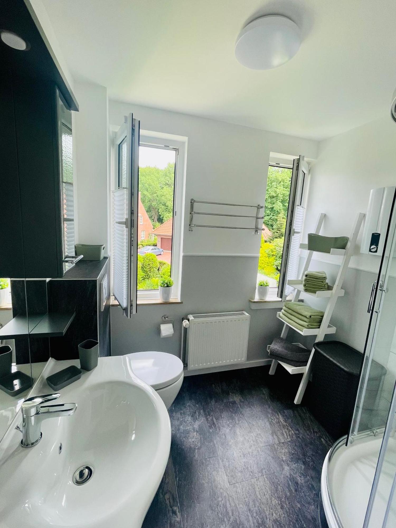 Stadtoase Am Julianenpark レーア エクステリア 写真